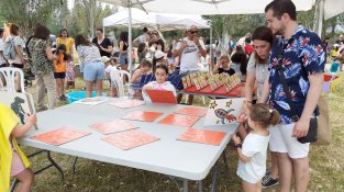 La bicicleta envaeix el Prat per celebrar la "Festa del Riu i la Bicicleta"