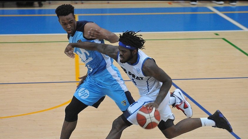 Crockett Jr va tornar a liderar la victòria pratenca. Foto: F.Serrano