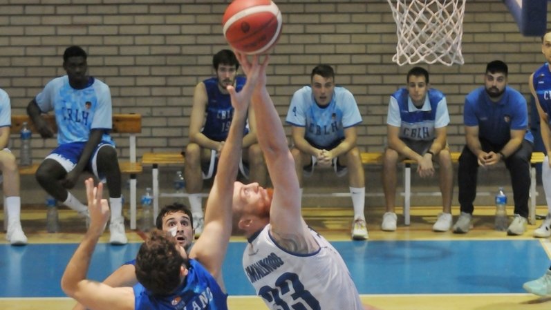 El CB Prat torna a caure davant Mollet