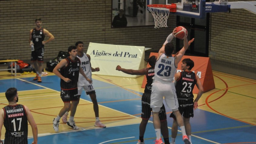 Gran partit dels potablava davant l'Horta Godella