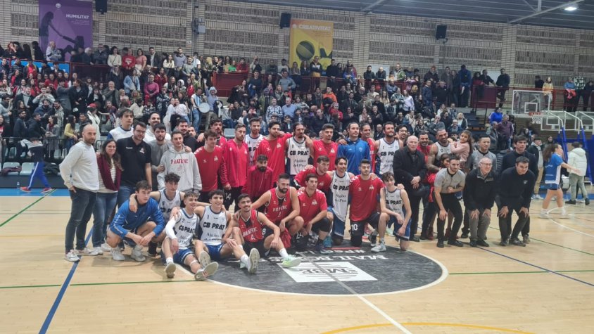 Fotos amb els dos equips