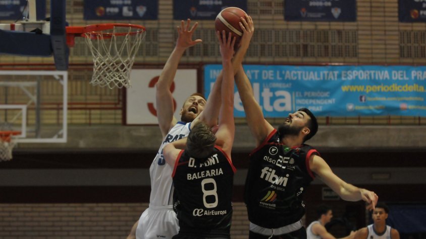 Victòria del CB Prat al Joan Busquets per un aclaparador 94-59 enfronts Palma