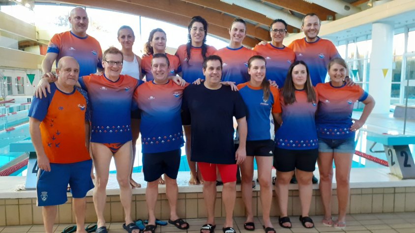 Membres del CN Prat, organitzador del Trofeu Màster