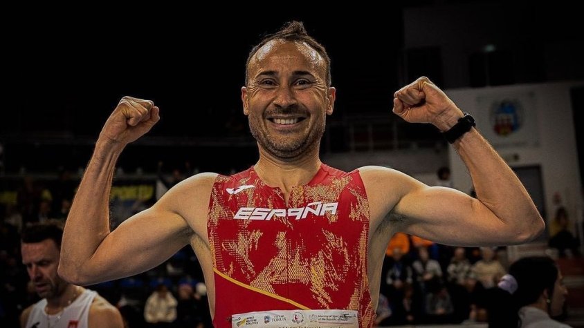 Isaac Piñero campió del Món d'atletisme veterà de 400 m en pista coberta