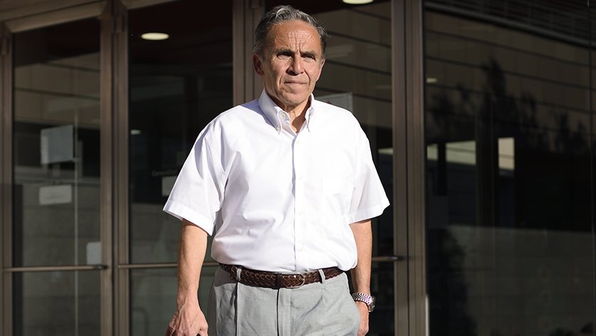 Jorge Monteagudo González va triar la residència de Gent Gran Onze de Setembre per fotografiar-se per a l’entrevista