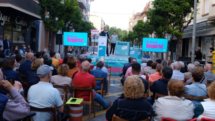 Aspecte que presentava la font del gall aquest dimarts durant l'acte de Junts