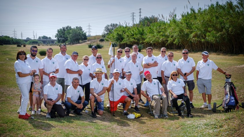 Integrants de l'Associació de Golf Rústic El Prat