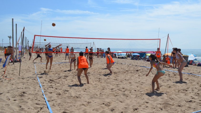 El Vòlei Platja va torna a la platja del Prat