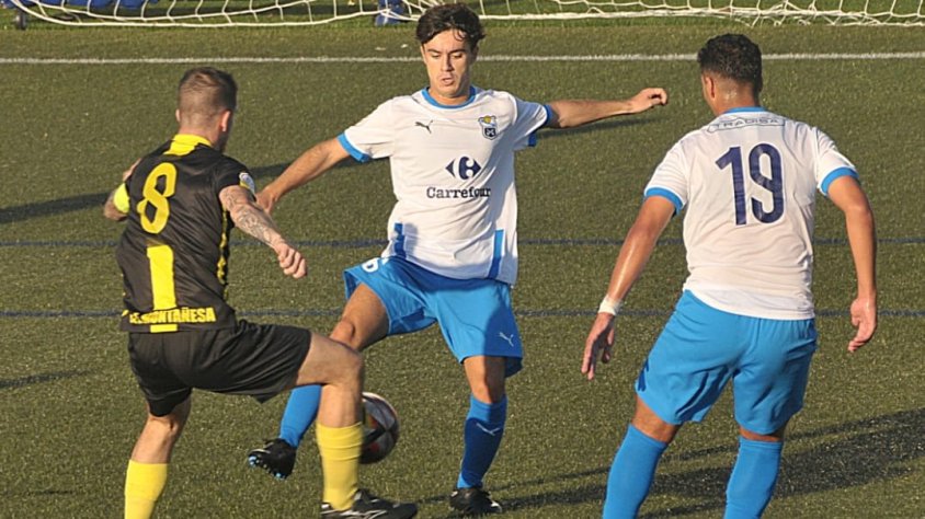 El Prat empezó la liga venciendo en el Sagnier