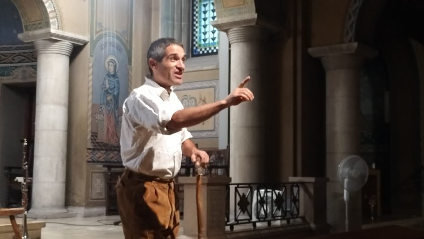 Valentí Maymó, durant la interpretació d''Els llops de Guimerà'