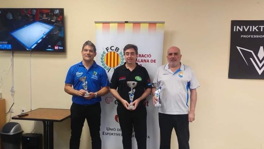 A la dreta, Montero del Club Billar Prat