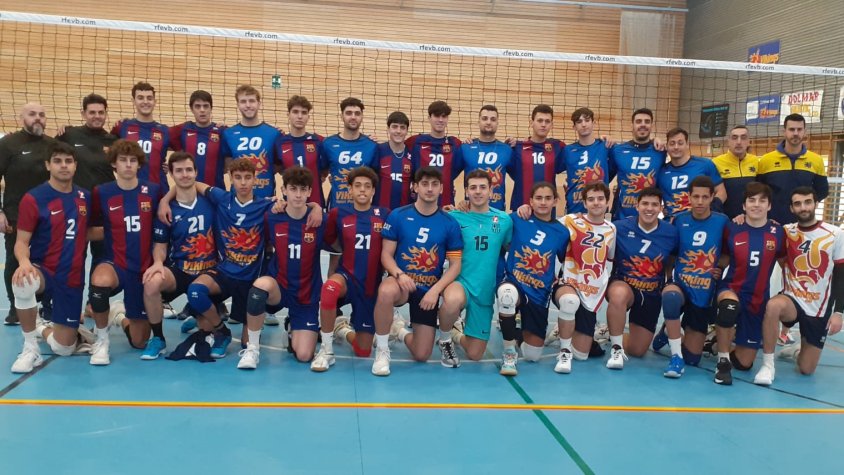 Els jugadors del CV Prat i el FC Barcelona van disputar la primera semifinal
