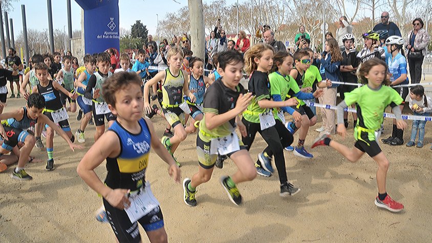 El CE Triplay Prat va organitzar un any més amb èxit el VI Duatló Infantil Solidari SJD al Parc Nou