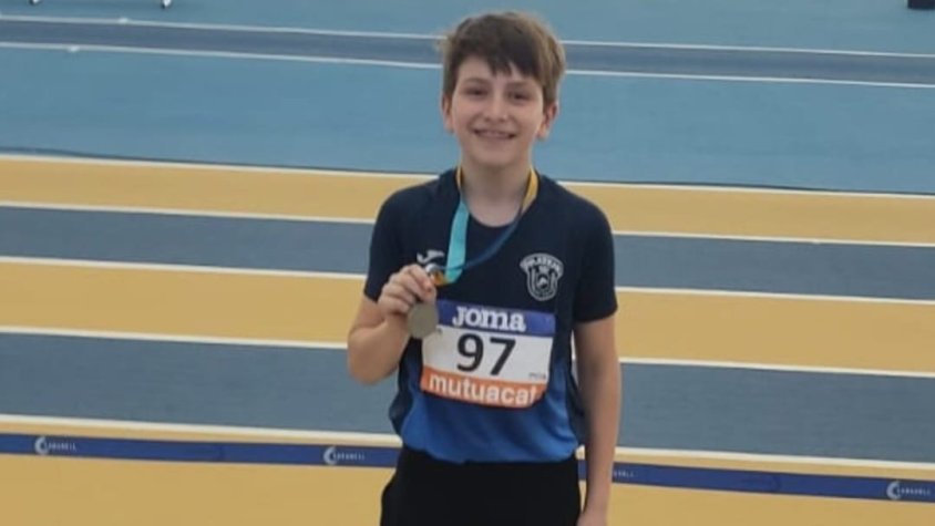 Héctor De La Hera al segon lloc de l'esglaó del Campionat de Catalunya