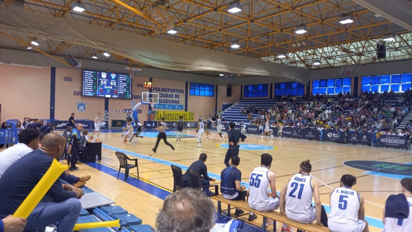 El CB Prat ha sigut superior a l'equip gadità