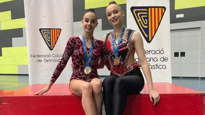 Gisela Berzona i Liubov Ozerova al podi de Blanes