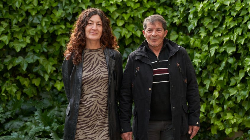 Foto oficinal penjada encara a la web municipal de l'ajuntament, amb Isabel Fernández i Agustí Mataró