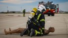 Desplegament massiu de cossos d’emergències durant una tragèdia simulada a l’aeroport del Prat