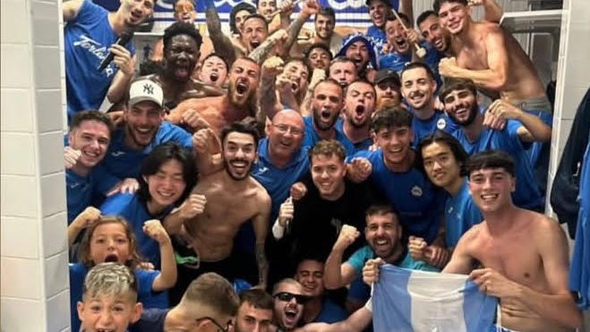 La Terlenka va celebrar la victòria de la primera eliminatoria davant Sarria