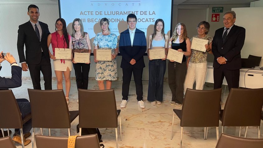 Foto coral de l'alumnat premiat