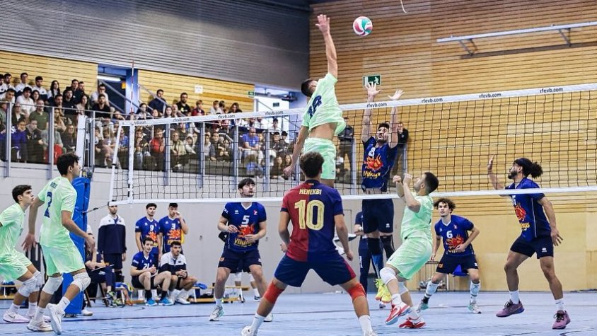 La primera competició oficial del primer equip serà la Superlliga Catalana