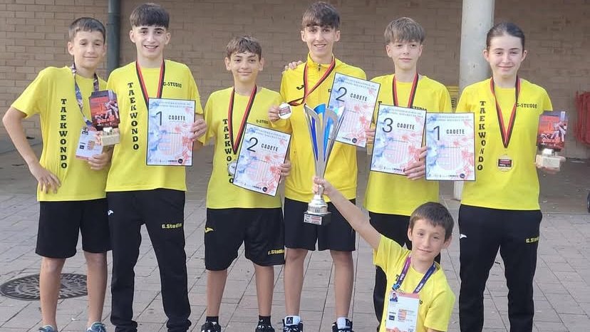 L'equip masculí de l'Studio Fran Martín va guanyar la medalla d'or per equips