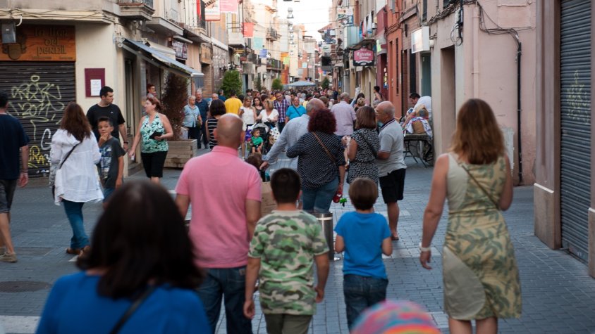 EL carrer Ferran Puig, un dels eixos comercials principals del Prat