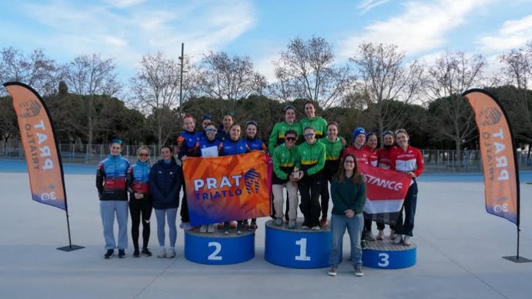 L'equip femení del Prat Triatló 1994 va aconseguir el segon lloc del CNC